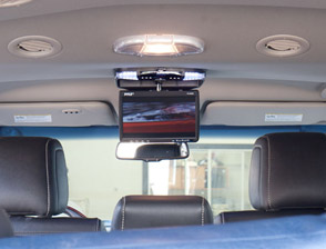 car android screen in Abu Dhabi by Emirates Sound